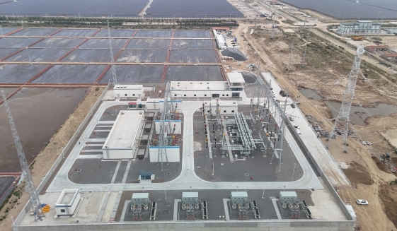 山東華電濰坊壽光羊口500MW大基地光伏發電項目首批并網發電成功